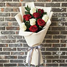 Букет цветов из:  Розы в Усть-Калманке
