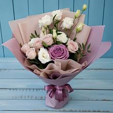 Букет цветов из:  Розы и Лизиантусы #REPLACE_PRED# Усть-Калманке