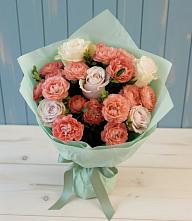 Букет цветов из:  Розы в Усть-Калманке