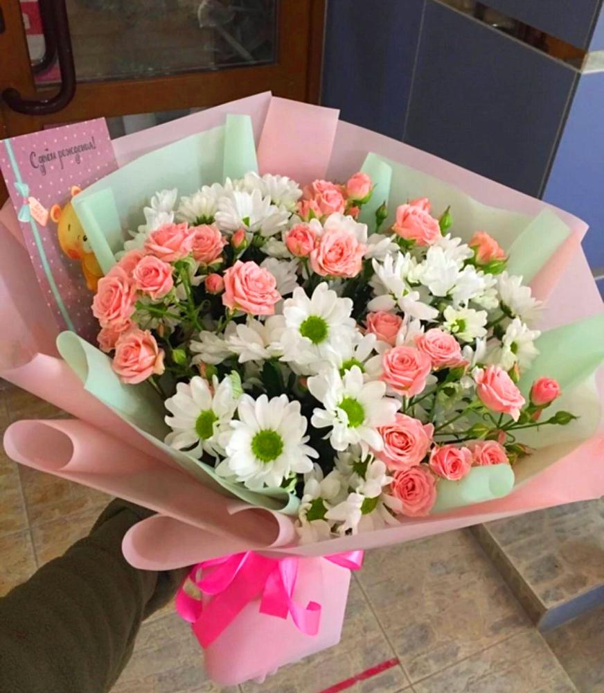 Букет цветов из: Розы и Хризантемы в Усть-Калманке