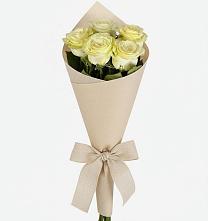 Букет цветов из:  Розы в Усть-Калманке