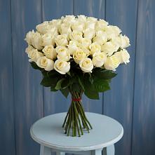 Букет 51 Белая роза Эдлесс Лав в Усть-Калманке