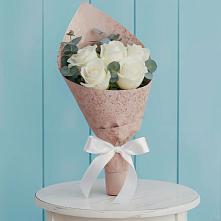 Букет цветов из:  Розы в Усть-Калманке