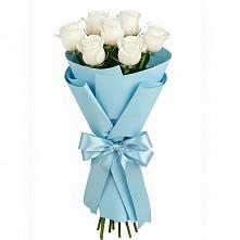 Букет 7 белых роз Проуд в Усть-Калманке