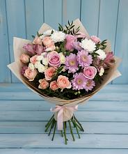 Букет цветов из:  Хризантемы, Розы и Альстромерии в Усть-Калманке