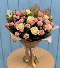 Букет цветов из:  Розы в Усть-Калманке