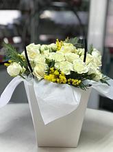 Цветочная композиция из Розы  в Усть-Калманке