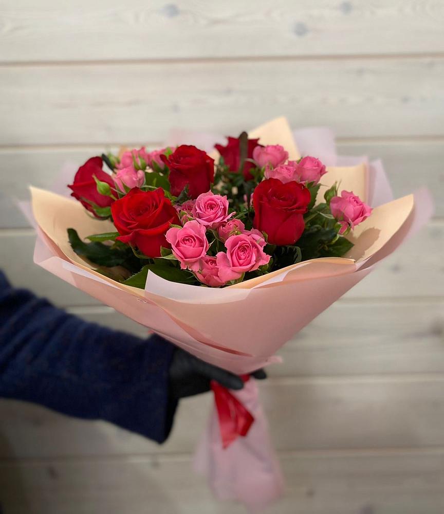 Букет цветов из: Розы в Усть-Калманке
