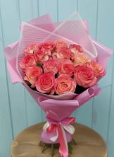 Букет 15 Розовых роз Равель в Усть-Калманке