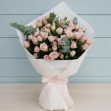 Букет цветов из:  Розы в Усть-Калманке