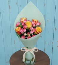 Букет цветов из:  Розы в Усть-Калманке